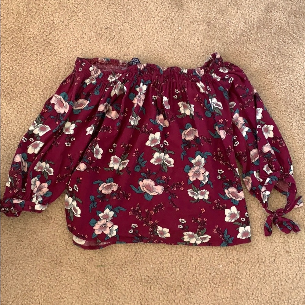 Plum floral cropped blouse